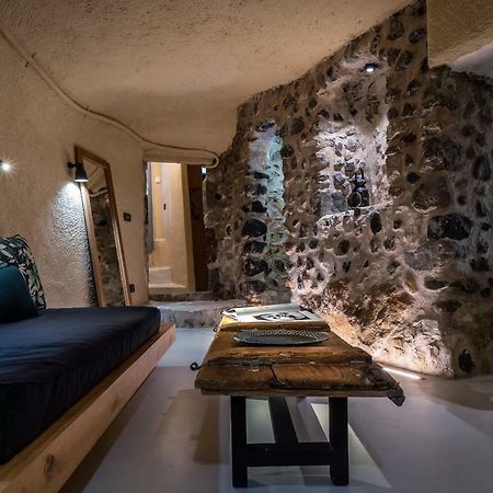 Nalas Suites Emporio  Ngoại thất bức ảnh