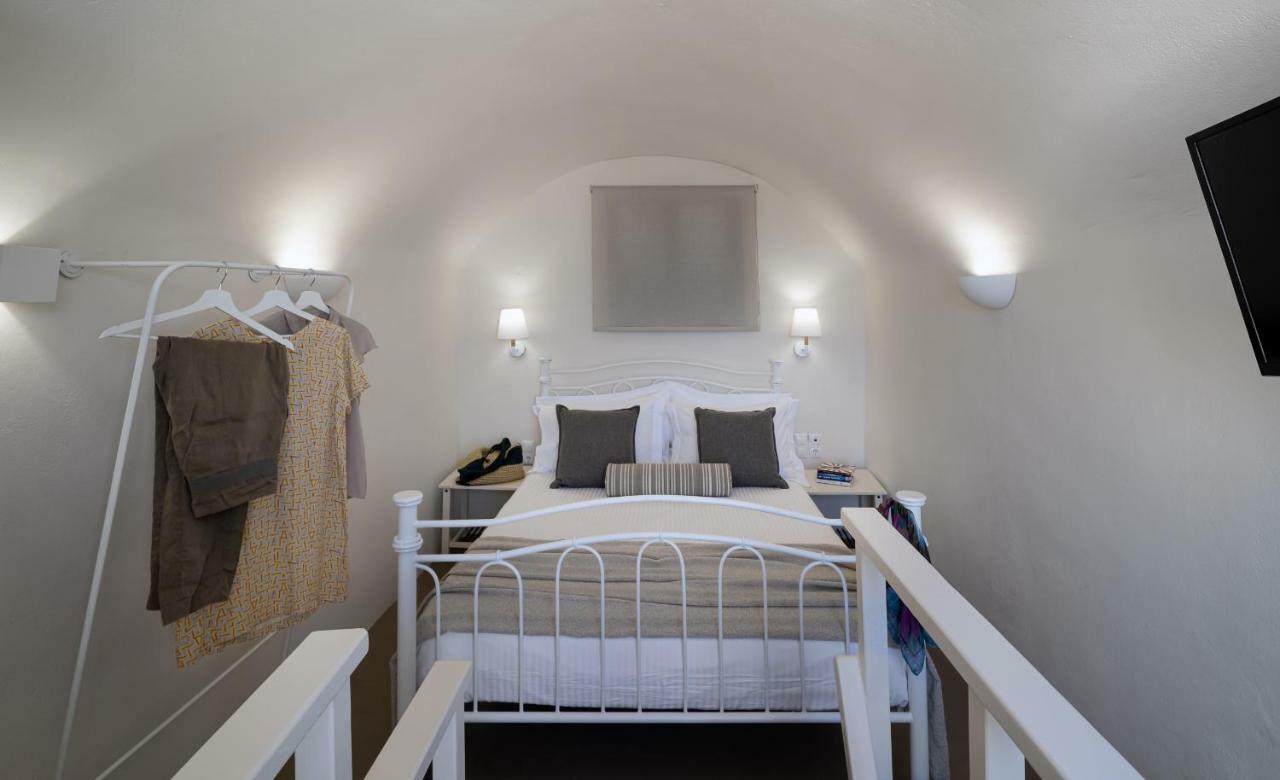 Nalas Suites Emporio  Ngoại thất bức ảnh