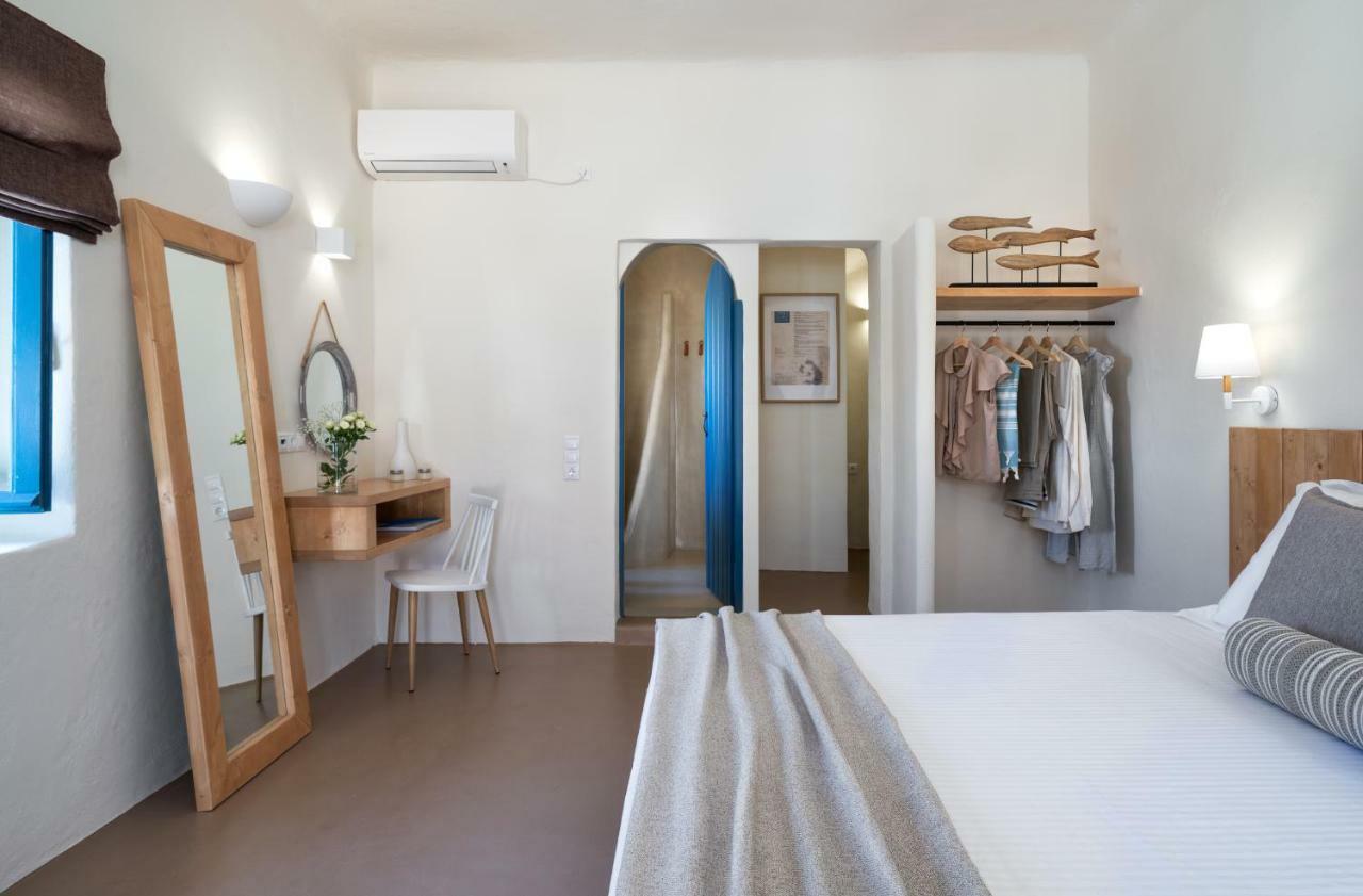 Nalas Suites Emporio  Ngoại thất bức ảnh