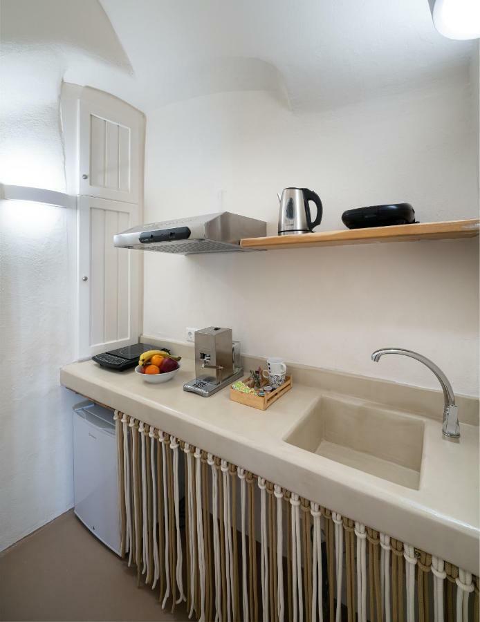 Nalas Suites Emporio  Ngoại thất bức ảnh